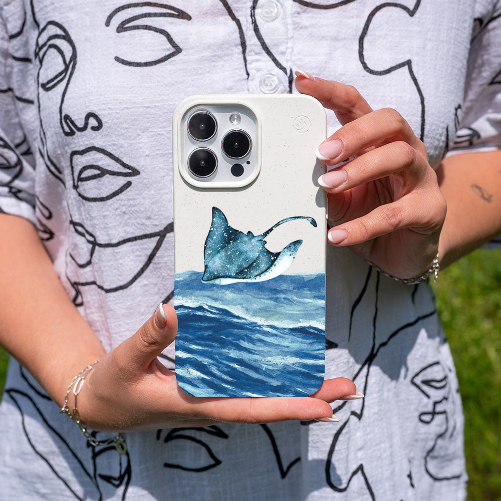 iPhone 16 pro Hülle - weiß Manta - "Manta Wave" - nachhaltig
