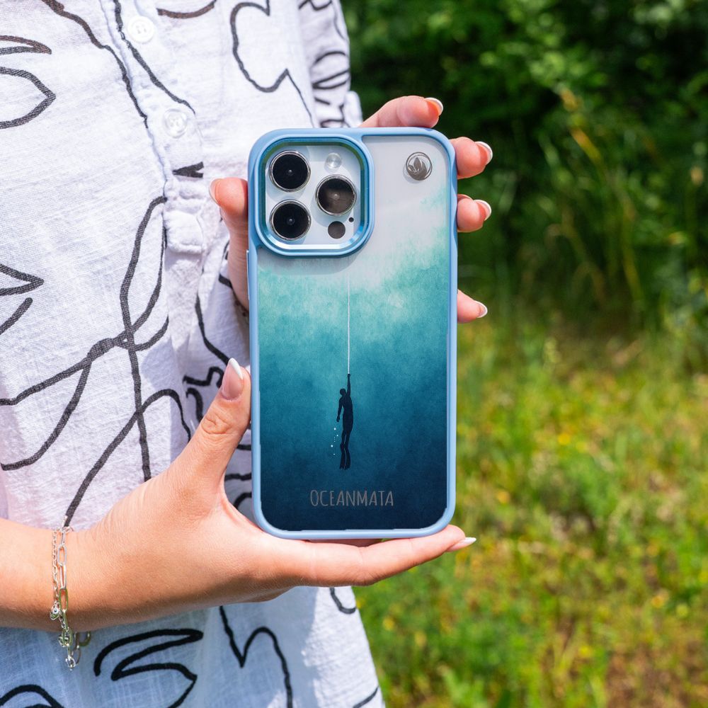 iPhone 16 pro Hülle - Freedive blau - "Freedive" - nachhaltig