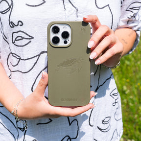 iPhone 12 pro / iPhone 12 Hülle - grün - "TURTLE" - nachhaltig – Ansicht 5
