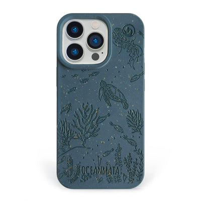 iPhone 16 pro max Hülle 'TURTLE Family' - blau - nachhaltig