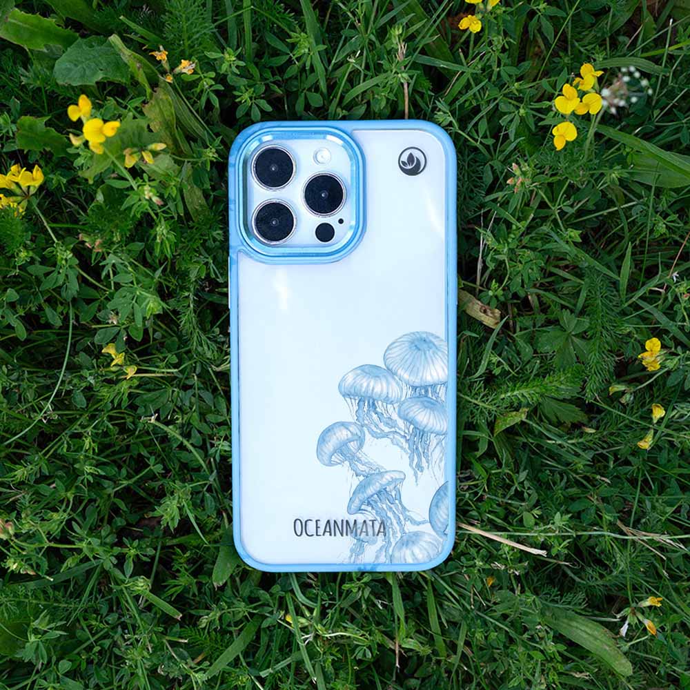 iPhone 16 pro Hülle -  qualle blau - "Jellies" - nachhaltig