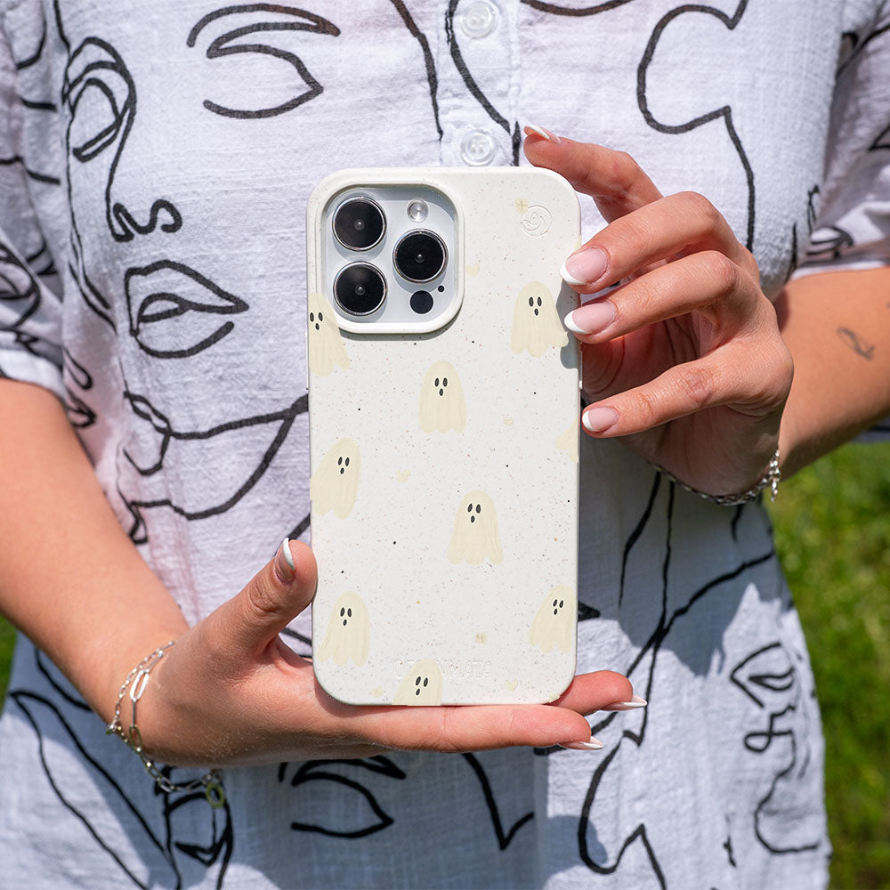 iPhone 16e Hülle - Geist weiß - "LittleGhost" - nachhaltig