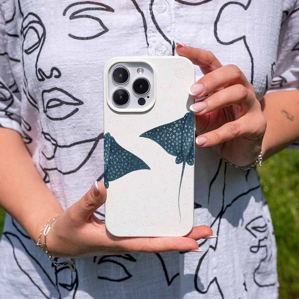 iPhone 12 pro / iPhone 12 Hülle - Ray weiß - "RayDance" - nachhaltig